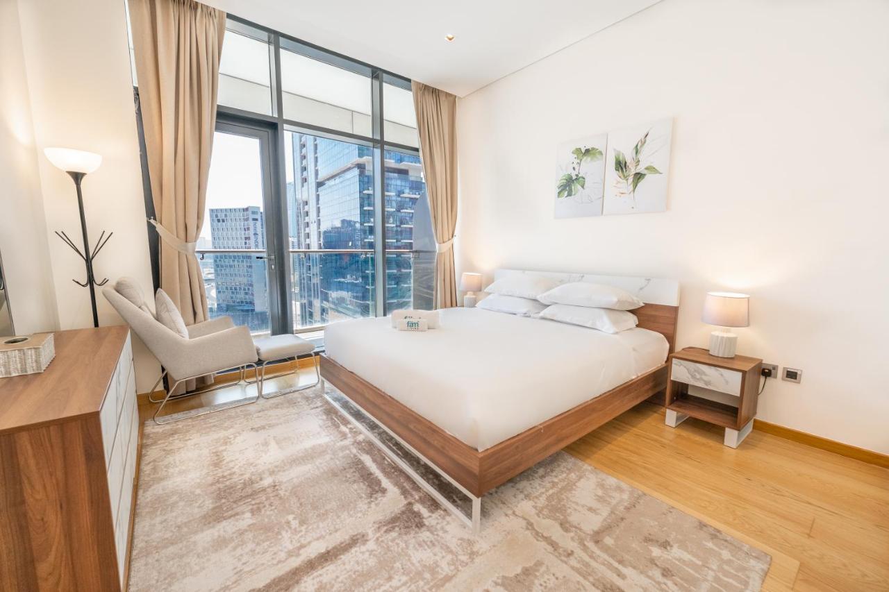 Fam Living - Rp Heights - 3 Mins Walk To Burj Khalifa & Dubai Mall Downtown Dubai Exterior photo